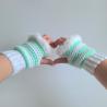 Thumbnail for Gehaakte handschoenen - gehaakte vingerloze handschoenen | Wit en mintgroen