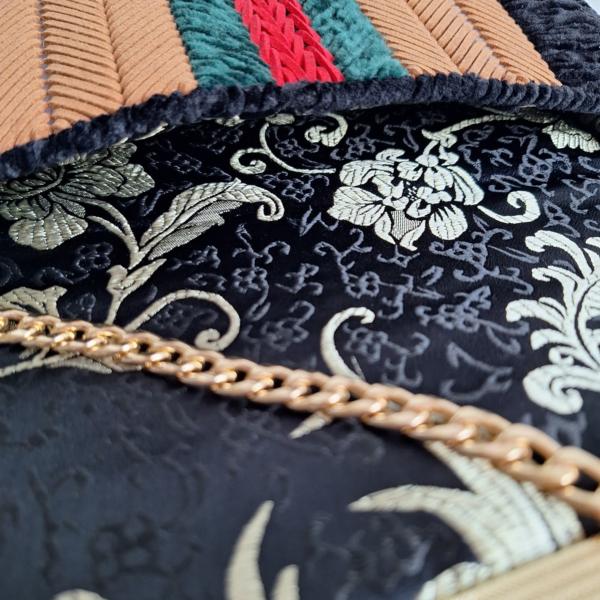 Geweven crossbody tas | Lichtbruin, donkergroen, rood en zwart