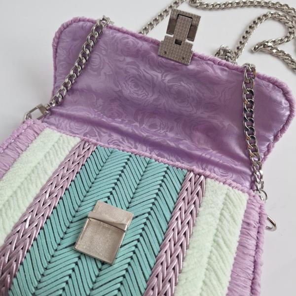 Geweven crossbody tas | Turquoise, lila, pastel geel en zilver