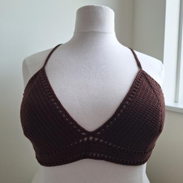 Gehaakt topje 'Boho top koffie'