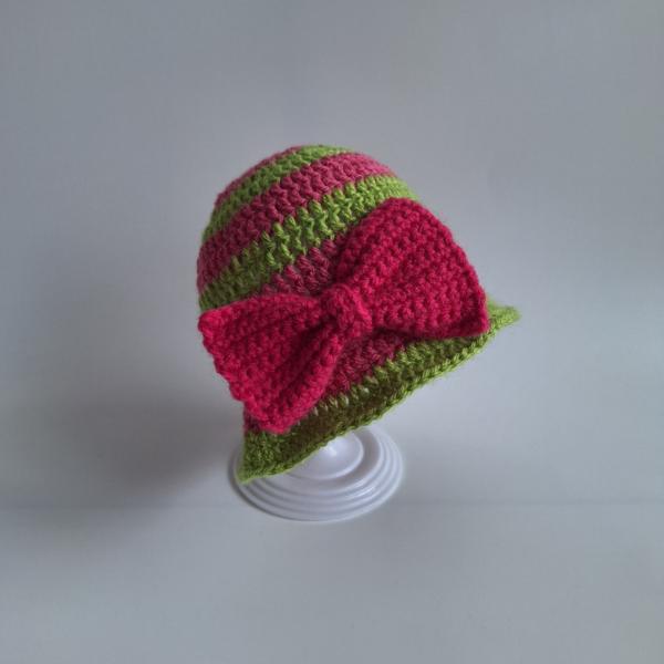 Gehaakt baby zonnehoedje 'Roze en groen met strikje'