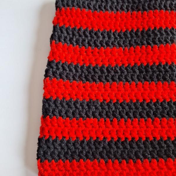 Gehaakte muts | Zwart en rood
