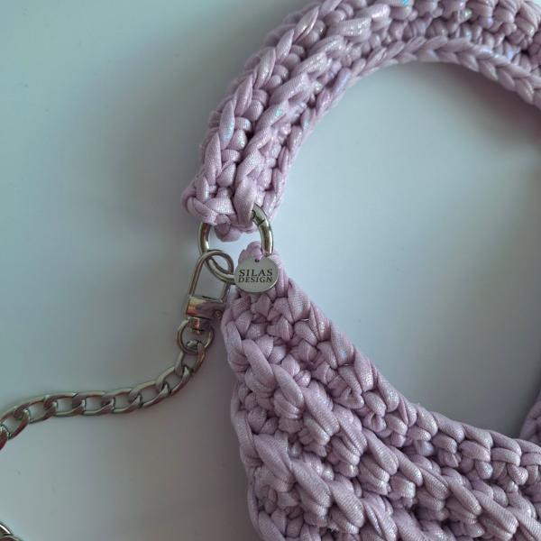 Gehaakte crossbody tas 'Metallic lila'