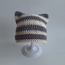 Gehaakt babymutsje 'Grijs en crème'