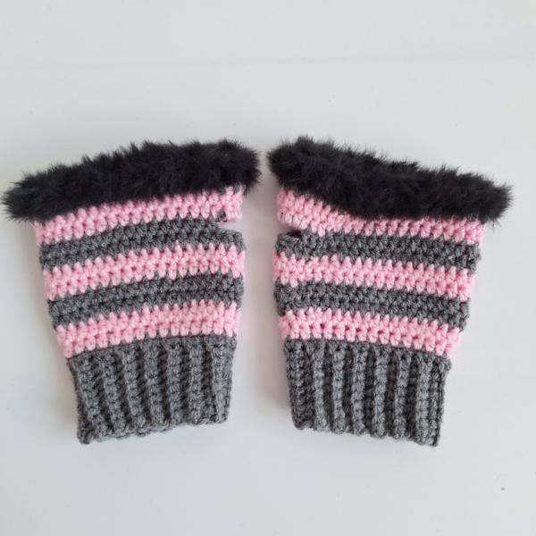 Gehaakte handschoenen - gehaakte vingerloze handschoenen | Donkergrijs, lichtroze en zwart