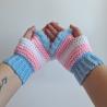 Thumbnail for Gehaakte handschoenen - gehaakte vingerloze handschoenen | Transgender Pride vlag
