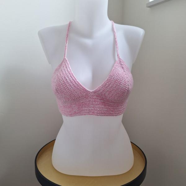 Gehaakt topje 'Wit en lichtroze gemêleerd'