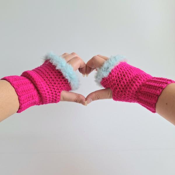 Gehaakte handschoenen - gehaakte vingerloze handschoenen | Knalroze en lichtblauw