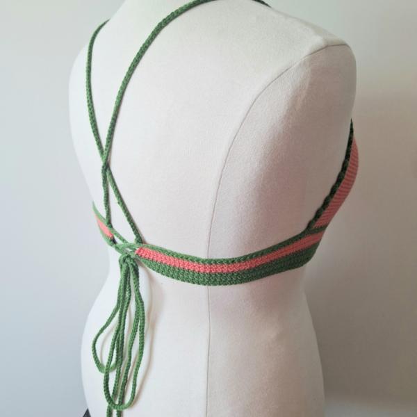 Gehaakt topje | Koraaloranje en groen