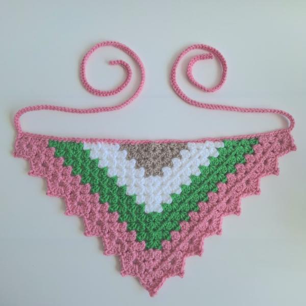 Gehaakte bandana | Beige, wit, groen en roze