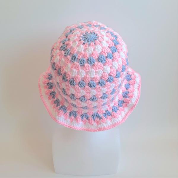 Gehaakte bucket hat | Pride transgender vlag