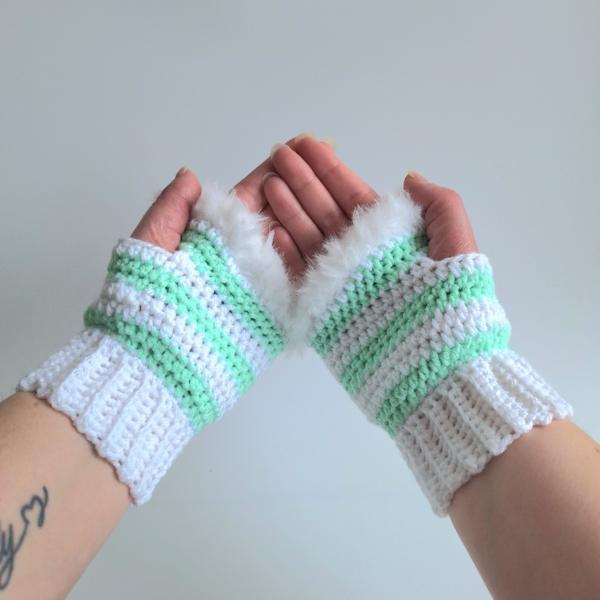 Gehaakte handschoenen - gehaakte vingerloze handschoenen | Wit en mintgroen