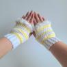 Thumbnail for Gehaakte handschoenen - gehaakte vingerloze handschoenen | Wit en geel