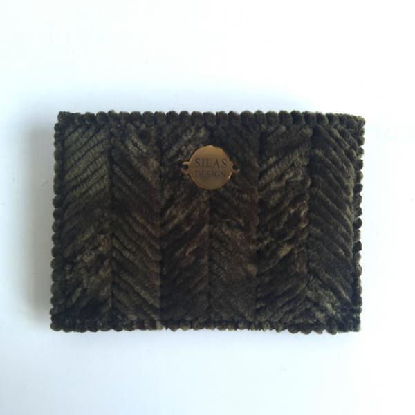 Geweven pasjeshouder | Camouflage groen velvet look