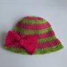 Thumbnail for Gehaakt baby zonnehoedje 'Roze en groen met strikje'
