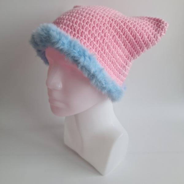 Gehaakte muts met imitatiebont | Lichtroze en lichtblauw