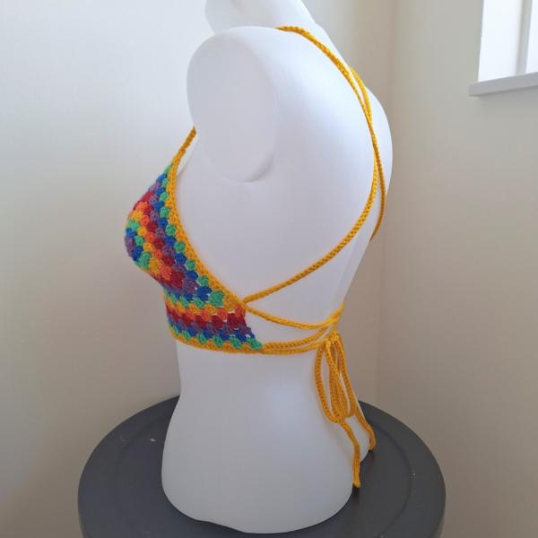 Gehaakt topje 'Pride regenboog vlag ||'