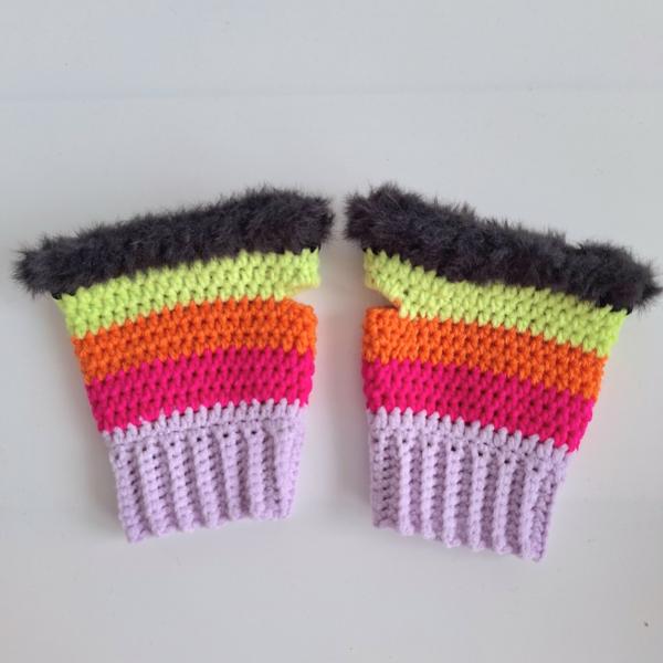 Gehaakte handschoenen - gehaakte vingerloze handschoenen | Lila, knalroze, oranje, limoengroen en zwart