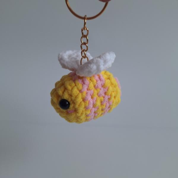 Gehaakte sleutelhanger 'Grapefruit bij'