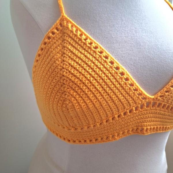 Gehaakt topje 'Boho top geel'