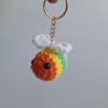 Thumbnail for Gehaakte sleutelhanger 'Pride regenboog bij'