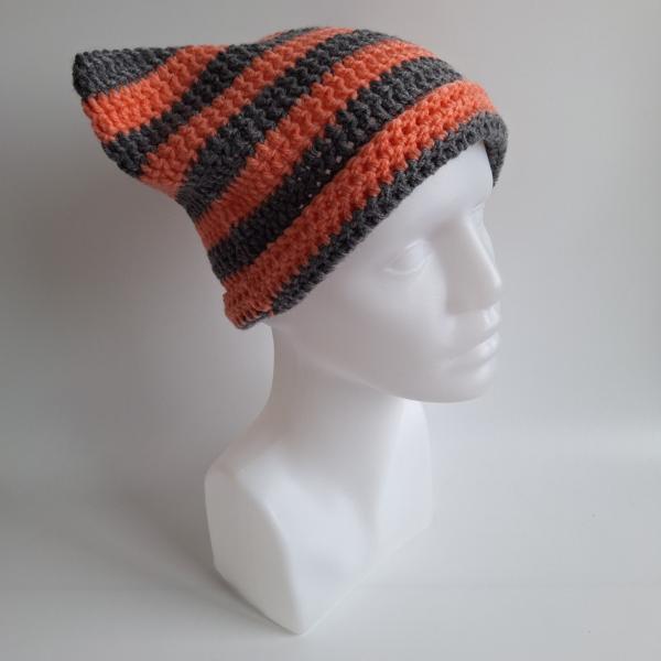 Gehaakte muts | Koraaloranje en donkergrijs