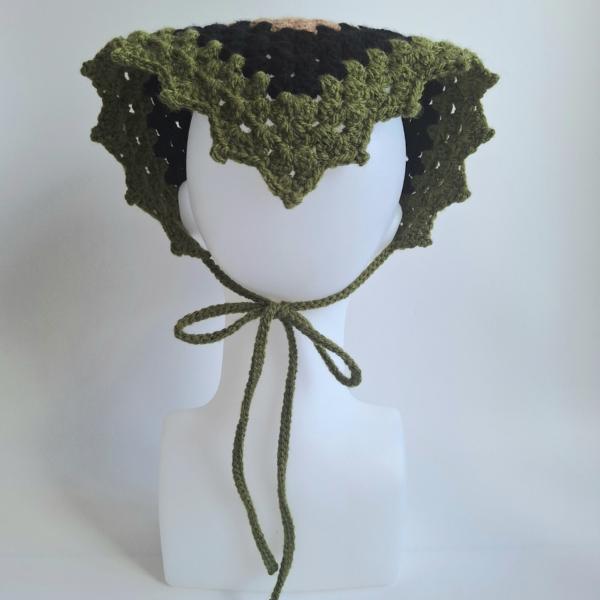 Gehaakte bandana | Crème, lichtbruin, zwart en donkergroen