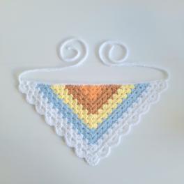 Gehaakte bandana | Oranje, pastel geel, lichtblauw en wit