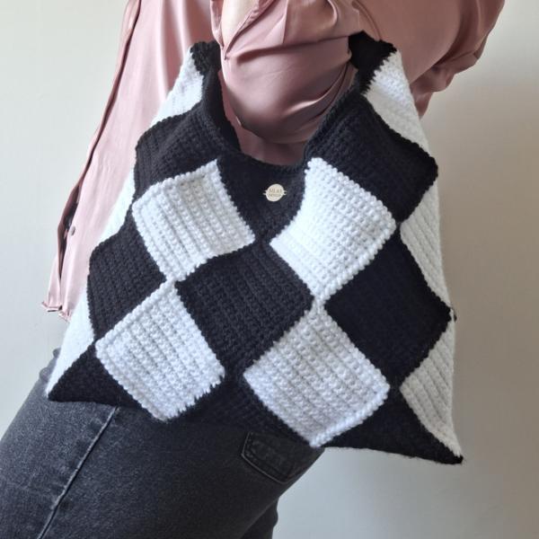 Gehaakte checker handtas 'Zwart en wit'