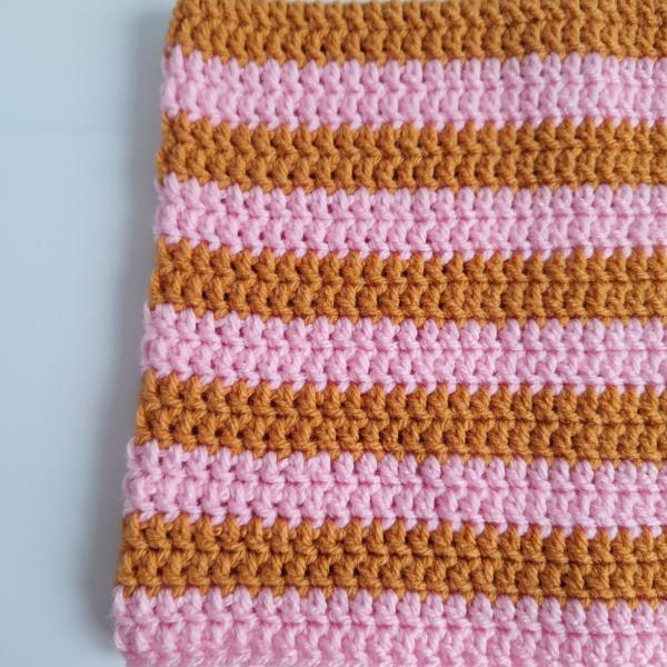 Gehaakte muts | Lichtroze en oranje