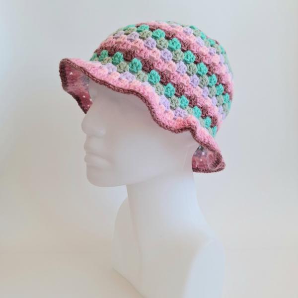 Gehaakte bucket hat | Mintgroen, sagegroen, lila, lichtroze, poeder roze en mauve