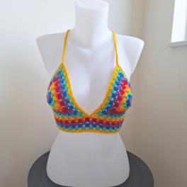 Gehaakt topje 'Pride regenboog vlag ||'