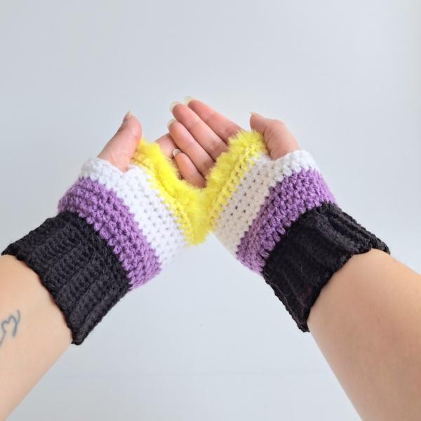 Gehaakte handschoenen - gehaakte vingerloze handschoenen | Non-binary Pride vlag
