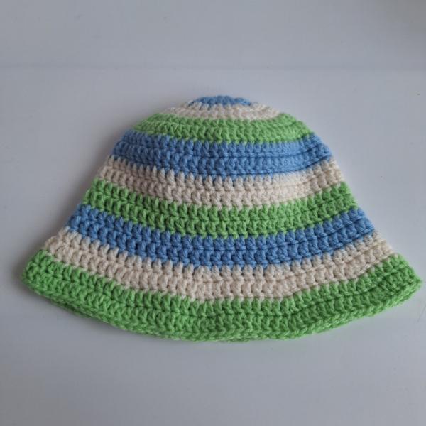 Gehaakt baby zonnehoedje 'Groen, blauw en crème'