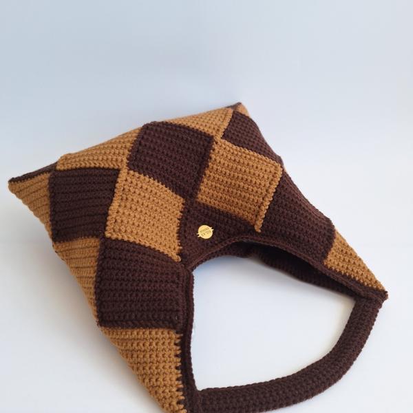 Gehaakte checker handtas 'Bruin en caramel'