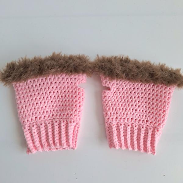 Gehaakte handschoenen - gehaakte vingerloze handschoenen | Lichtroze en bruin