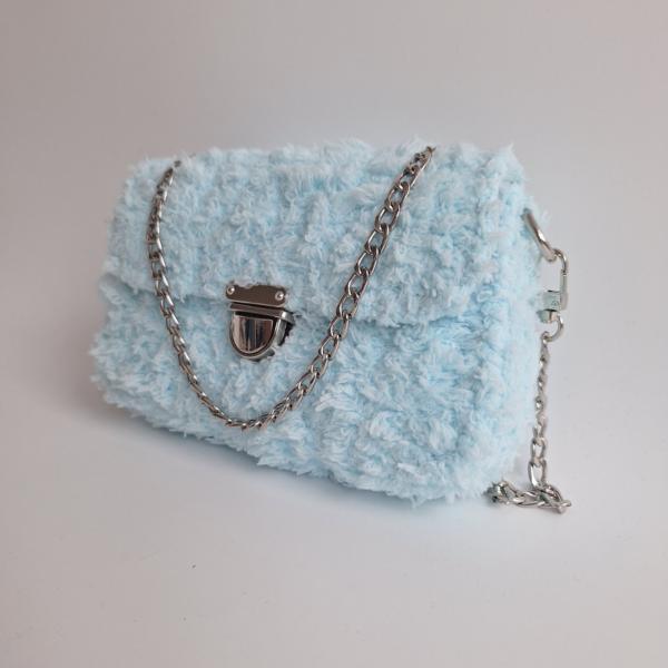 Geweven crossbody tas | Lichtblauw en zilver