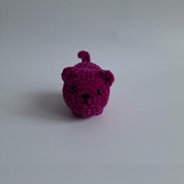 Gehaakte knuffel 'Magenta kat'