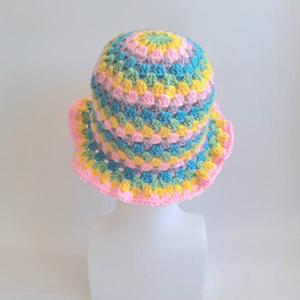 Gehaakte bucket hat | Lichtroze, geel, eucalypstus, turquoise en lila