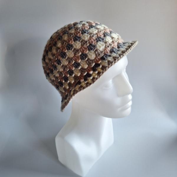 Gehaakte bucket hat | Lichtroze, crème, beige en grijs