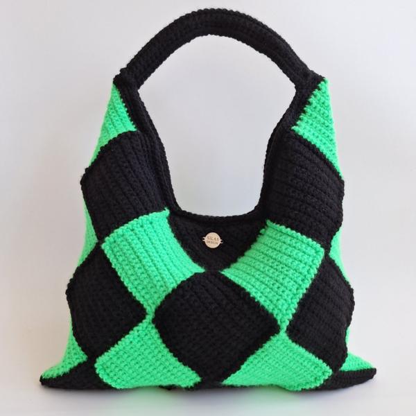 Gehaakte checker handtas 'Zwart en neon groen'