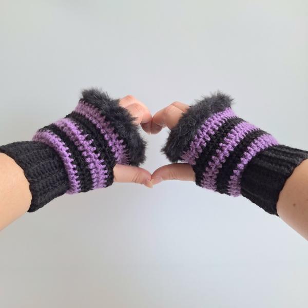 Gehaakte handschoenen - gehaakte vingerloze handschoenen | Zwart en paars