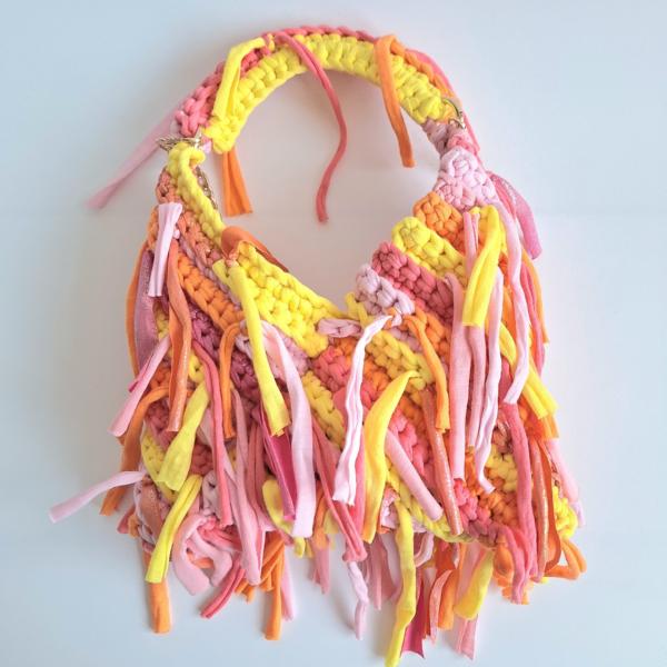 Gehaakte crossbody tas | Lichtroze, oranje en geel