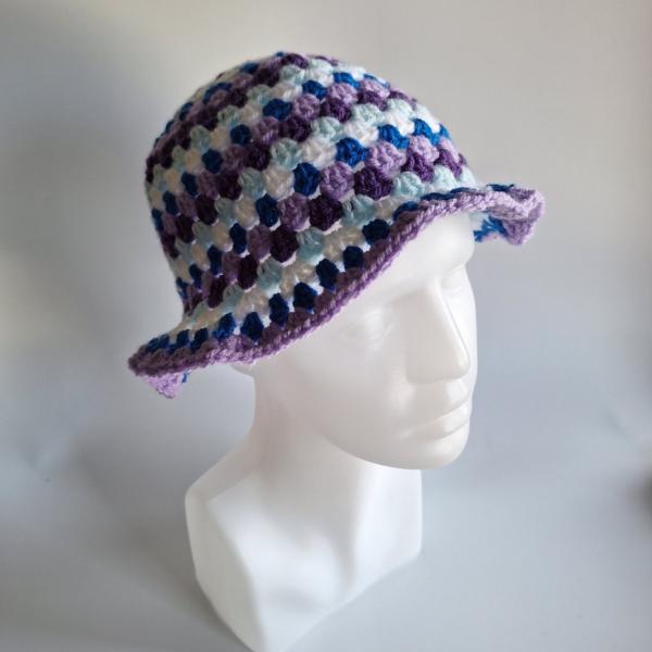 Gehaakte bucket hat | Blauwe bes