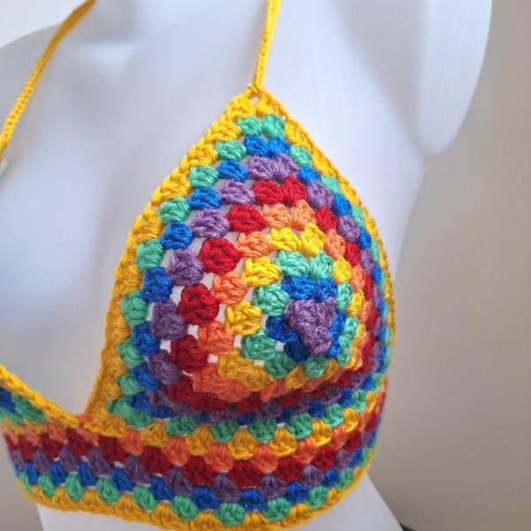 Gehaakt topje 'Pride regenboog vlag ||'