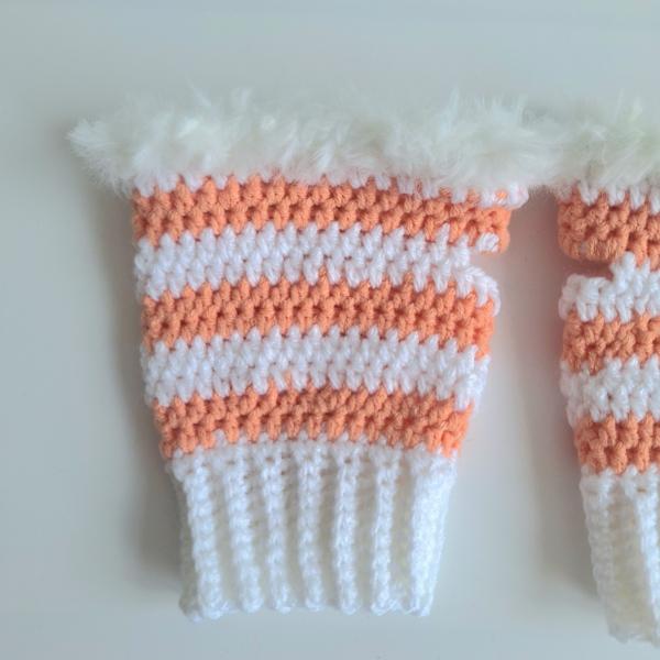 Gehaakte handschoenen - gehaakte vingerloze handschoenen | Wit en perzikoranje