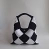Thumbnail for Gehaakte checker handtas 'Zwart en wit'