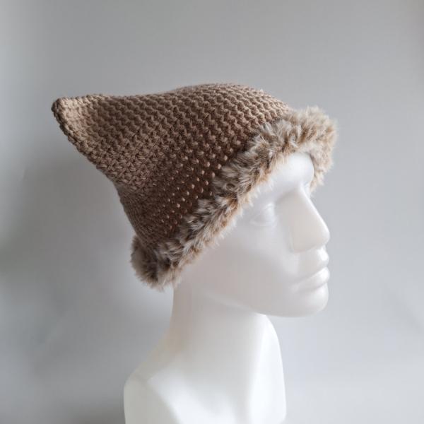 Gehaakte muts met imitatiebont | Beige