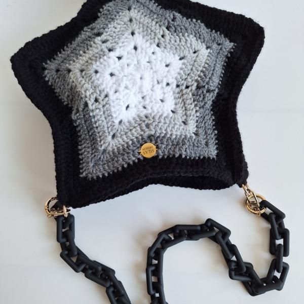 Gehaakte ster tas | Zwart, donkergrijs, lichtgrijs en wit