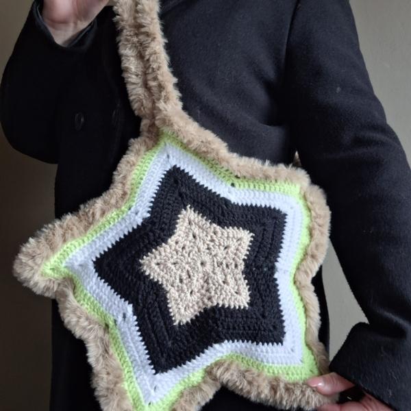 Gehaakte tas | Limegroen, zwart, beige en witte ster